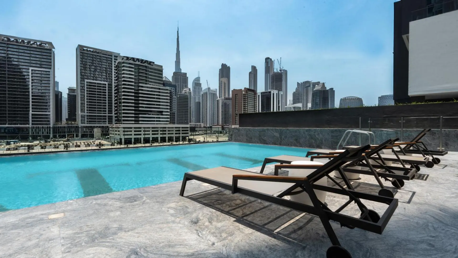 Apartment Keyrock Living - Binghatti Canal Premium Stay Dubai